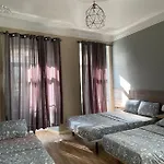 Sriindo Arroios Casa de hóspedes *